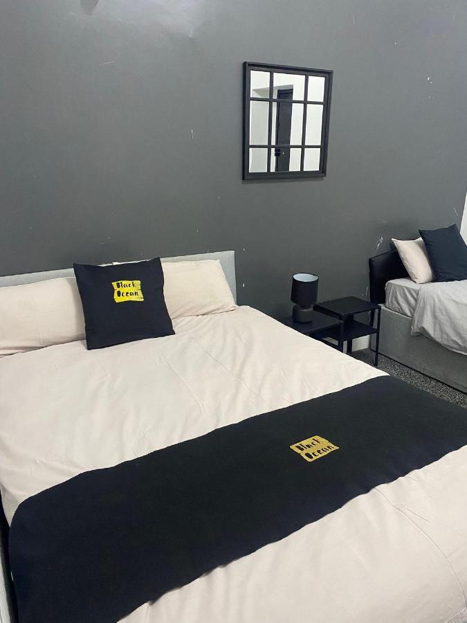 בלקפול Black Ocean Holiday Apartments מראה חיצוני תמונה