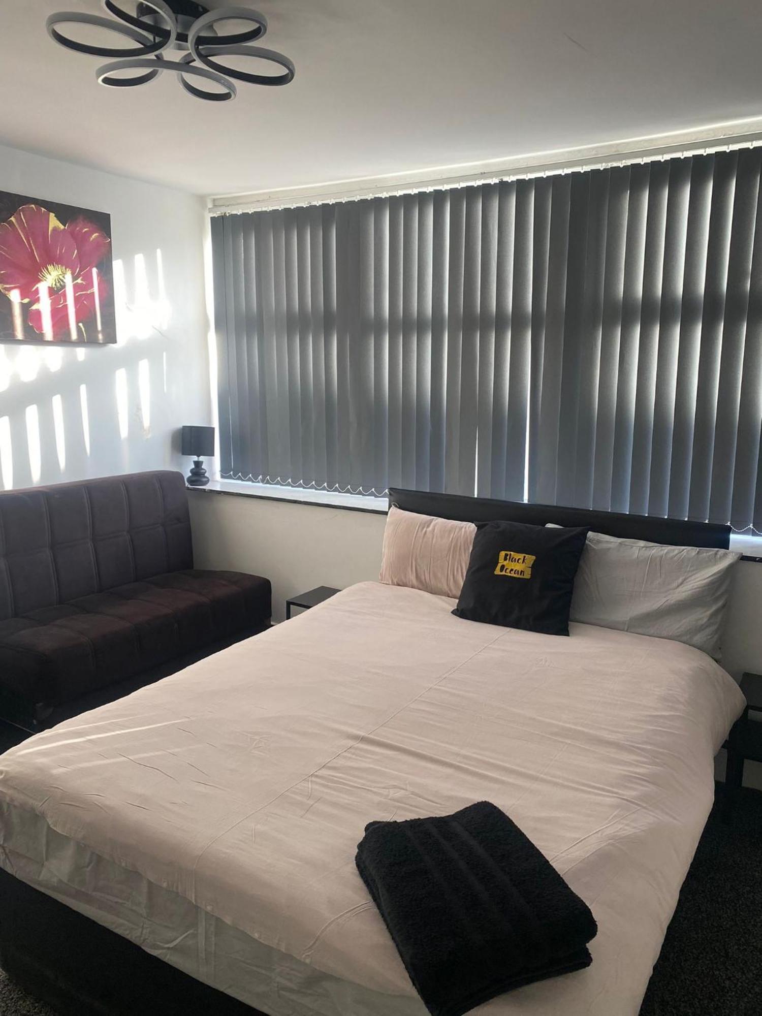 בלקפול Black Ocean Holiday Apartments מראה חיצוני תמונה