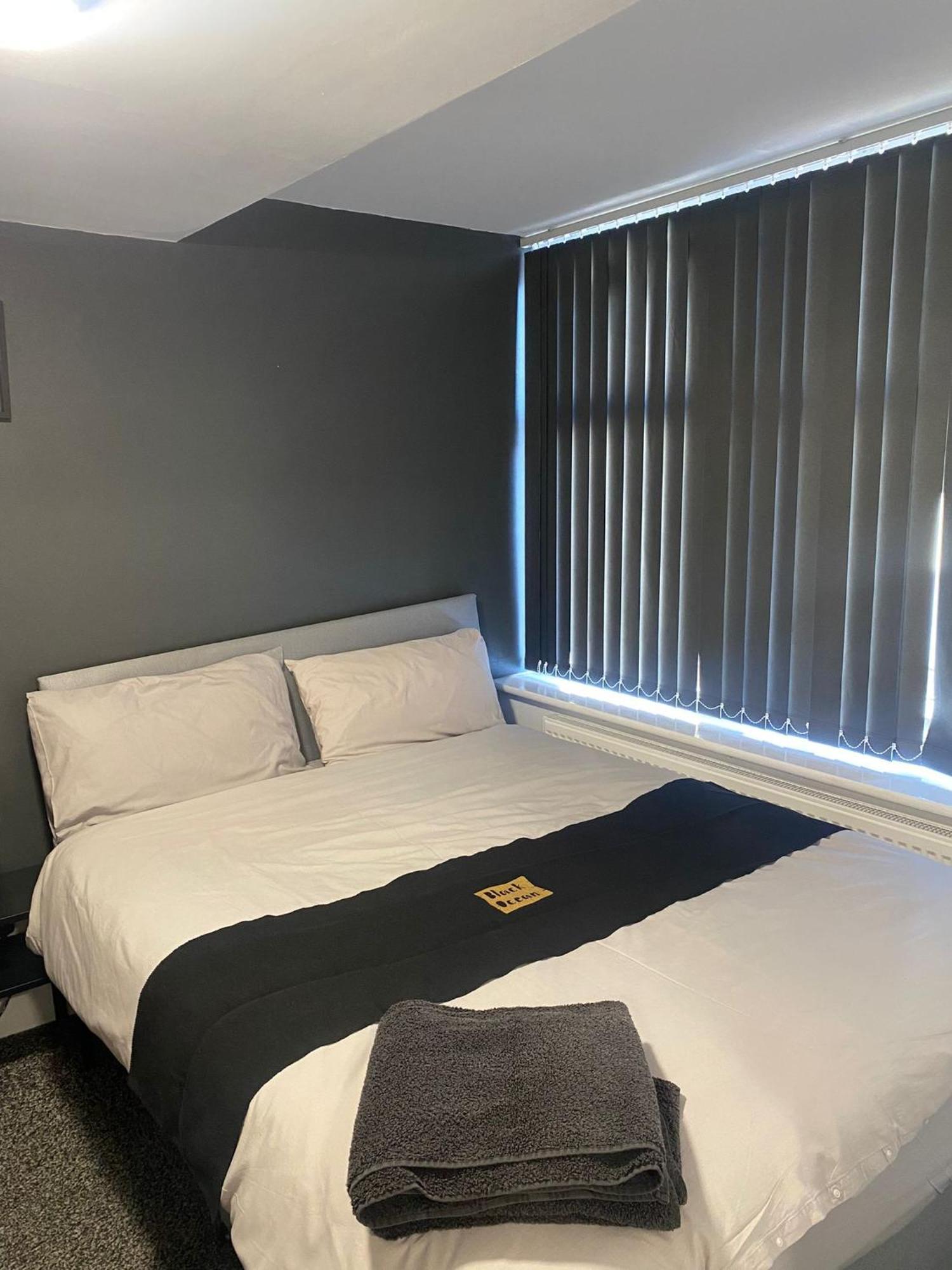 בלקפול Black Ocean Holiday Apartments מראה חיצוני תמונה
