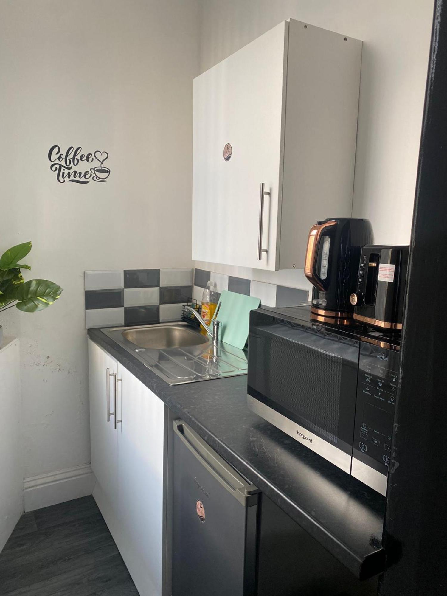 בלקפול Black Ocean Holiday Apartments מראה חיצוני תמונה
