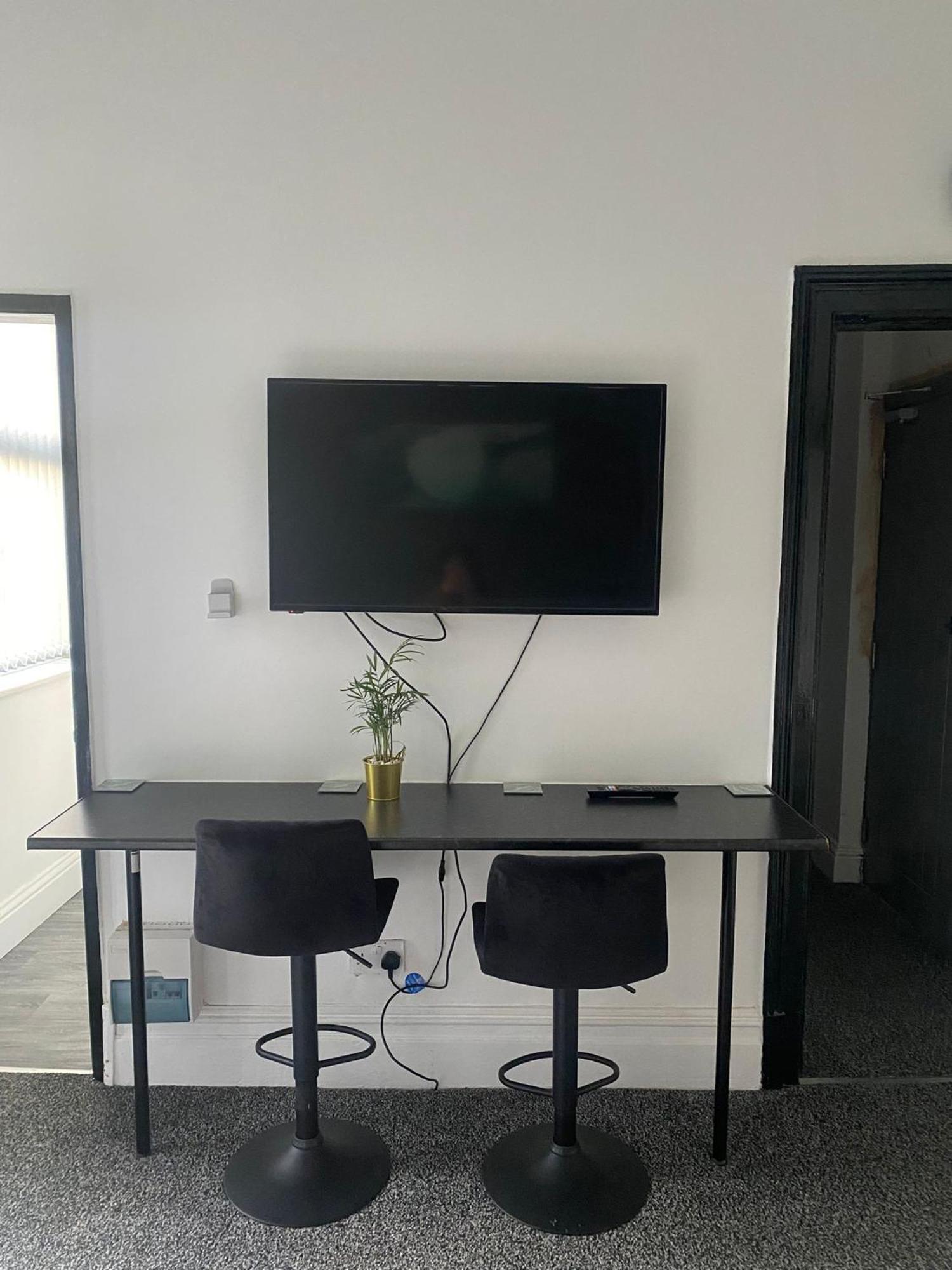 בלקפול Black Ocean Holiday Apartments מראה חיצוני תמונה